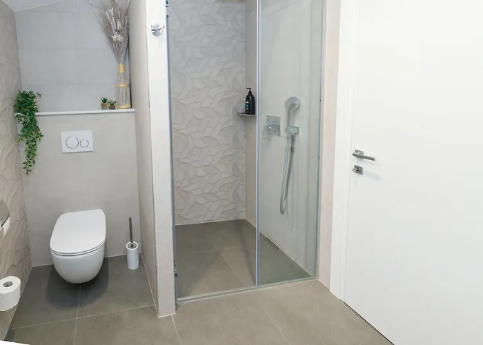 Blue Star - Sea View In Town Centre Apartmán *