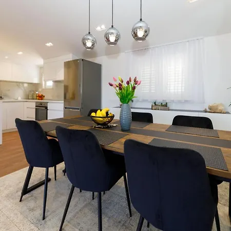 Blue Star - Sea View In Town Centre アパート *