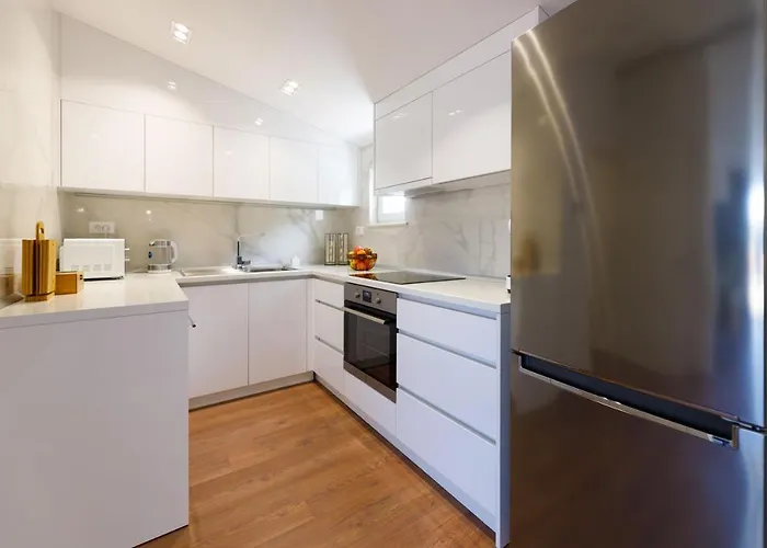 Apartman Blue Star - Sea View In Town Centre Makarska